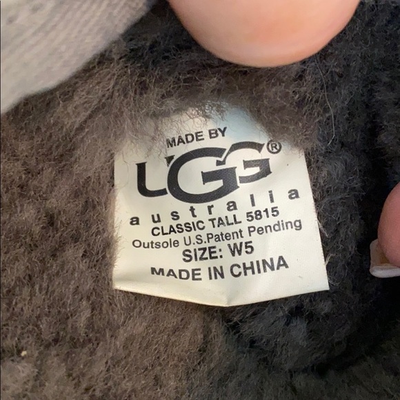 Classic Tall Uggs - Picture 4 of 5